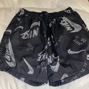 Nike Men's Black and White Graphic Shorts